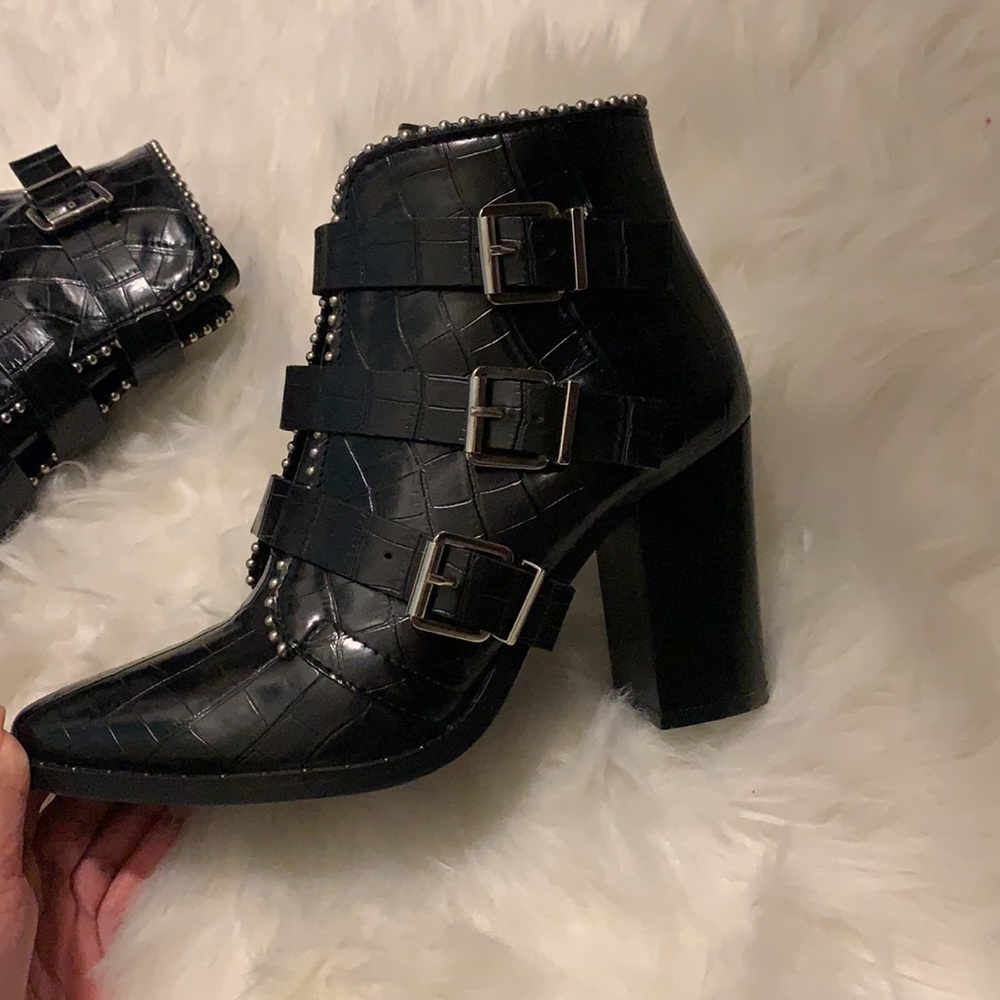 Black boots